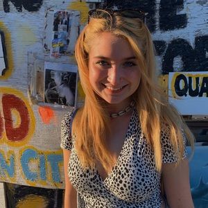 Meet your Posher, Rita